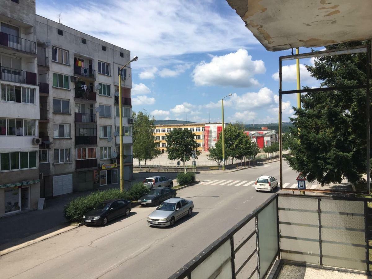 Practico, Comodo Y Centrico. Gabrovo Exterior photo